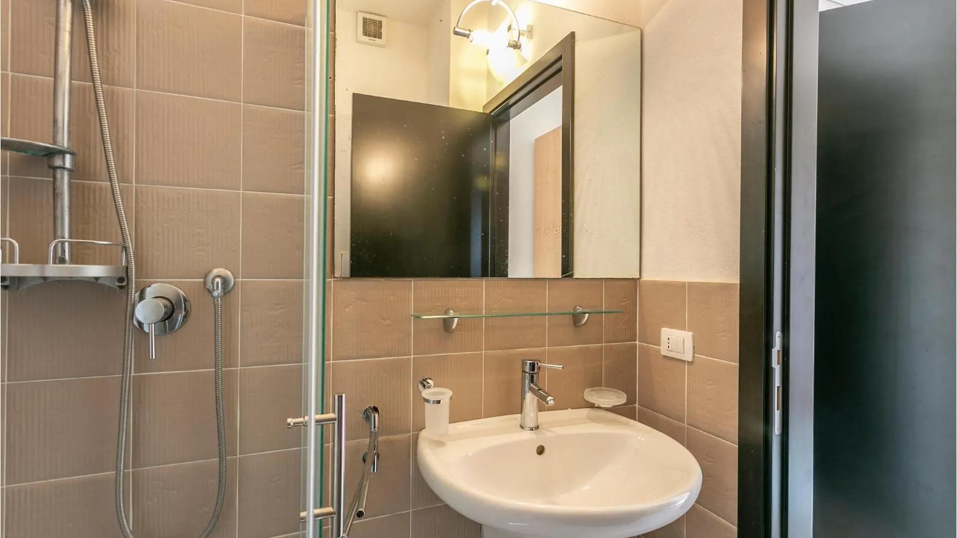 Awesome Home In Ragusa With Wifi Holiday home